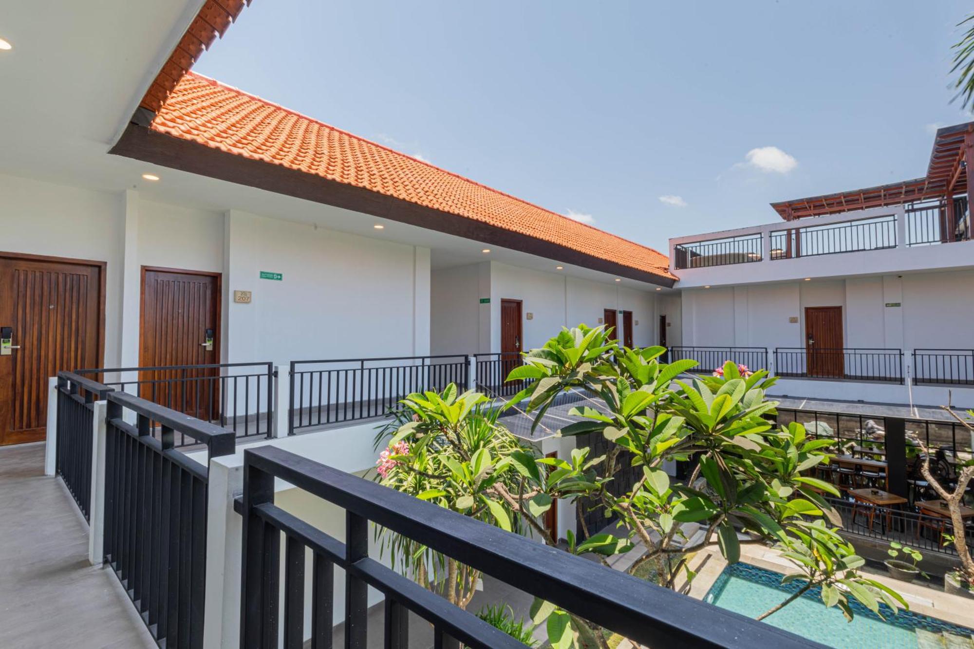 The Baliem Hotel Jimbaran Buitenkant foto